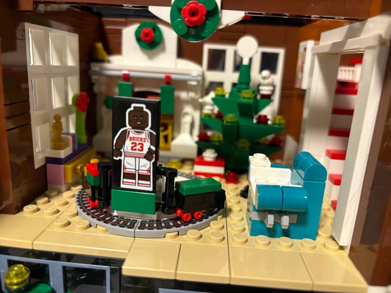 Lego 21330 Home Alone Один вдома