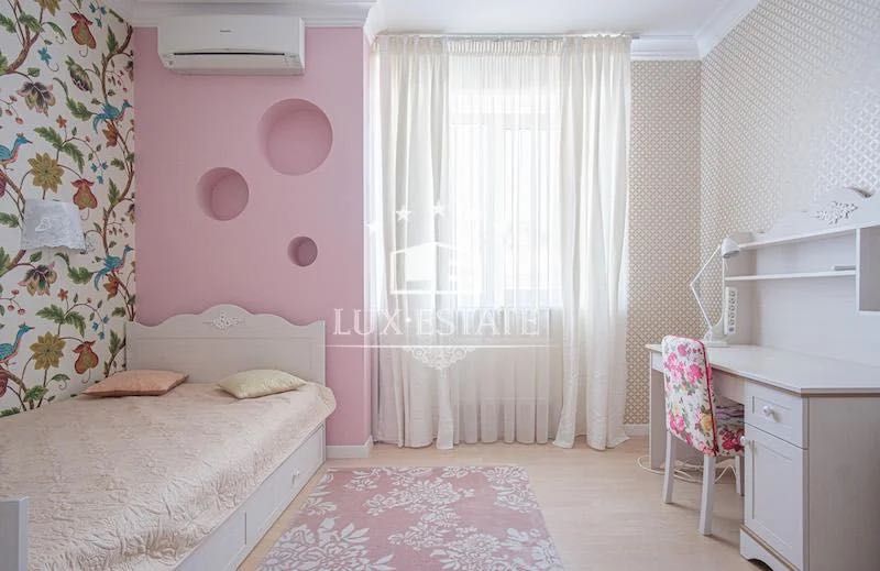 Аренда шикарной 4К квартиры 173м2, ЖК ул. Чернышевская, 31А, Центр