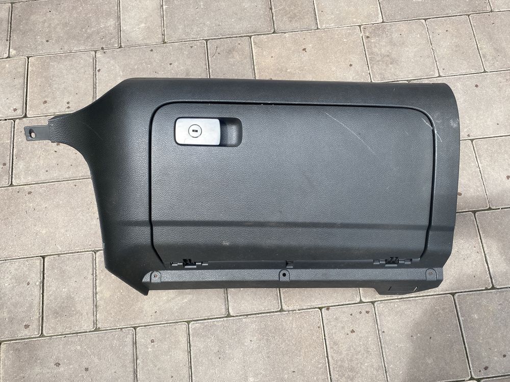 Бардачок Volkswagen Golf 5 Гольф 5