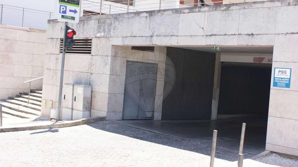 Garagem  para arrendamento