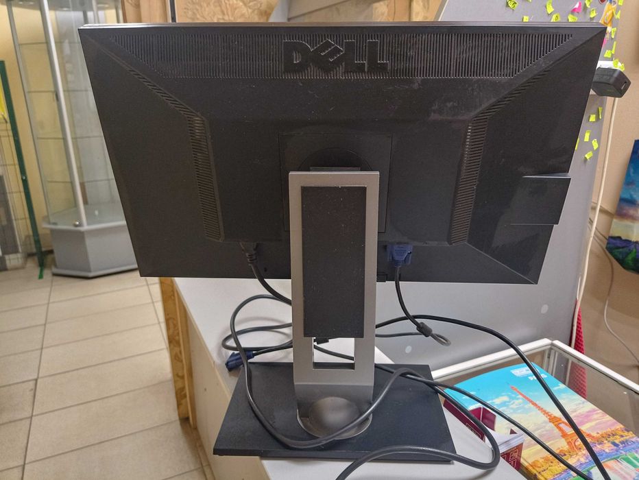 Монитор DELL P2311HB, 23 дюйма. В отличном состоянии