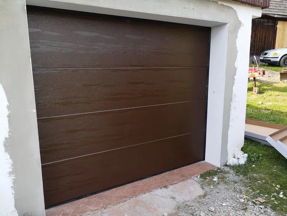 Brama garażowa segmentowa 3000x2500 brąz, antracyt