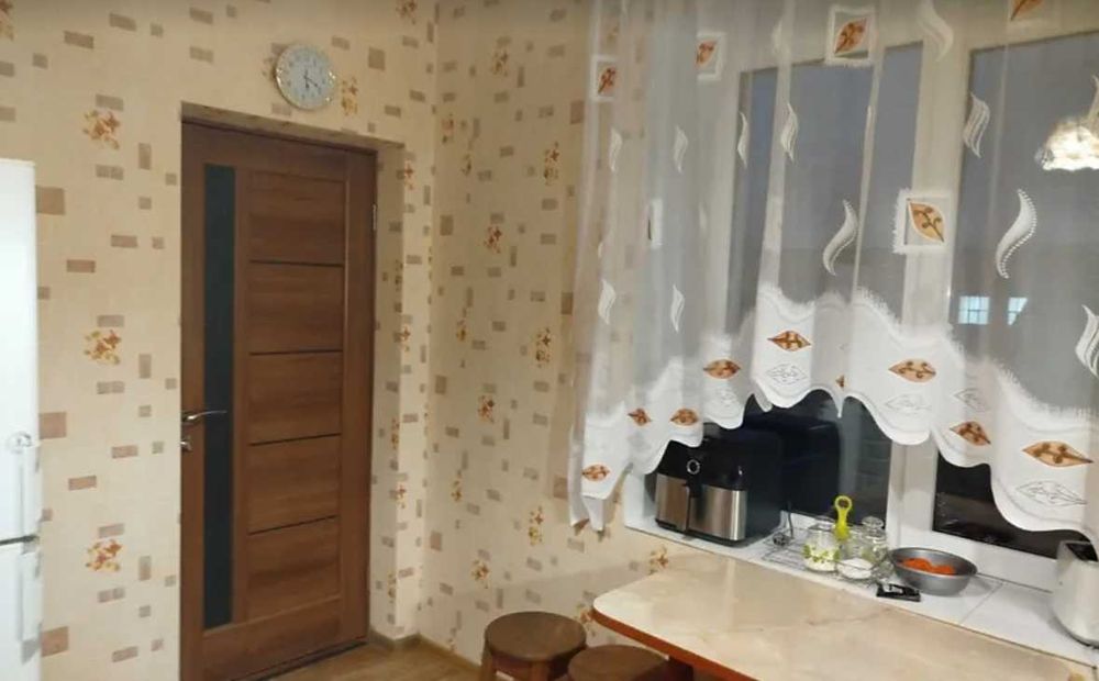 #$ 1-кімнатна .+ 14 м² складського приміщеня — топ-варіант! в центрі