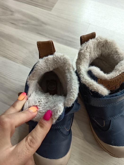 Buty zimowe pachnące r. 27 firmy cool club