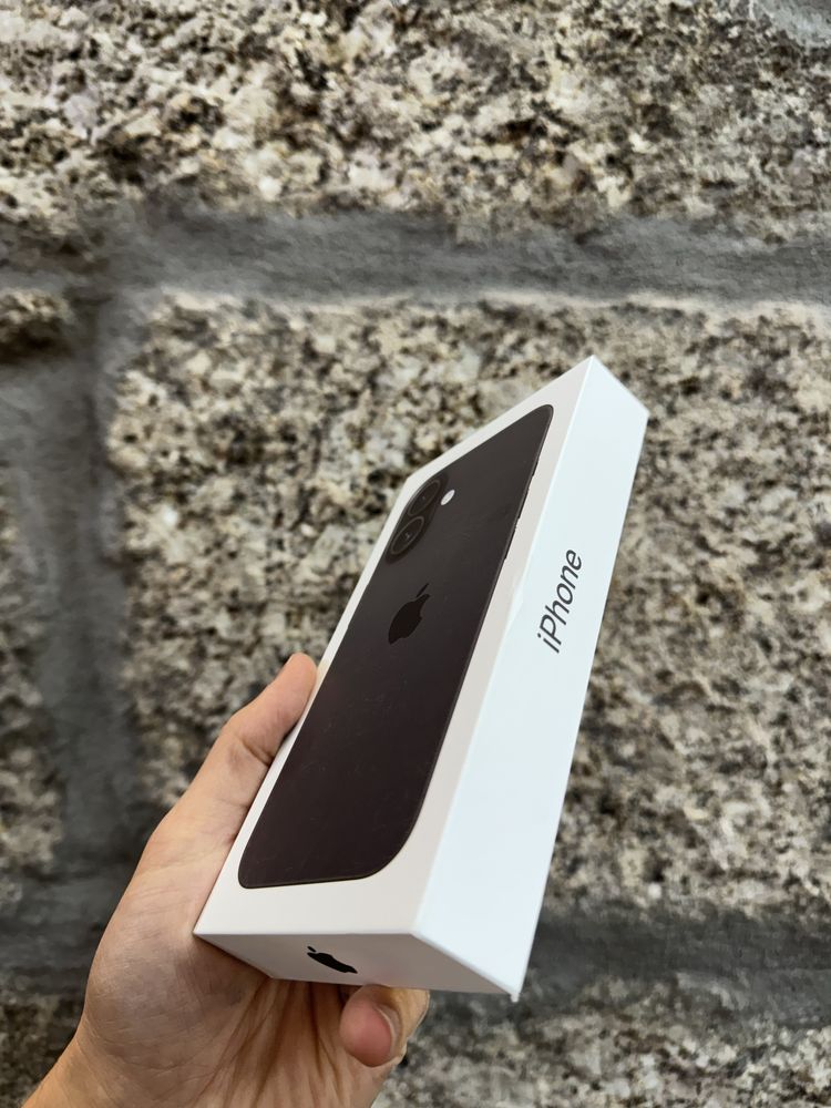 iPhone 16 128Gb -> Novo / Selado