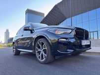 BMW X5 BMW X5 G05 diesel Polska serwis 286km HUD 360
