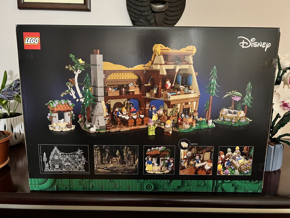 Nowe Klocki Lego zestaw Disney 43242 Królewna Śnieżka i 7 krasnoludków