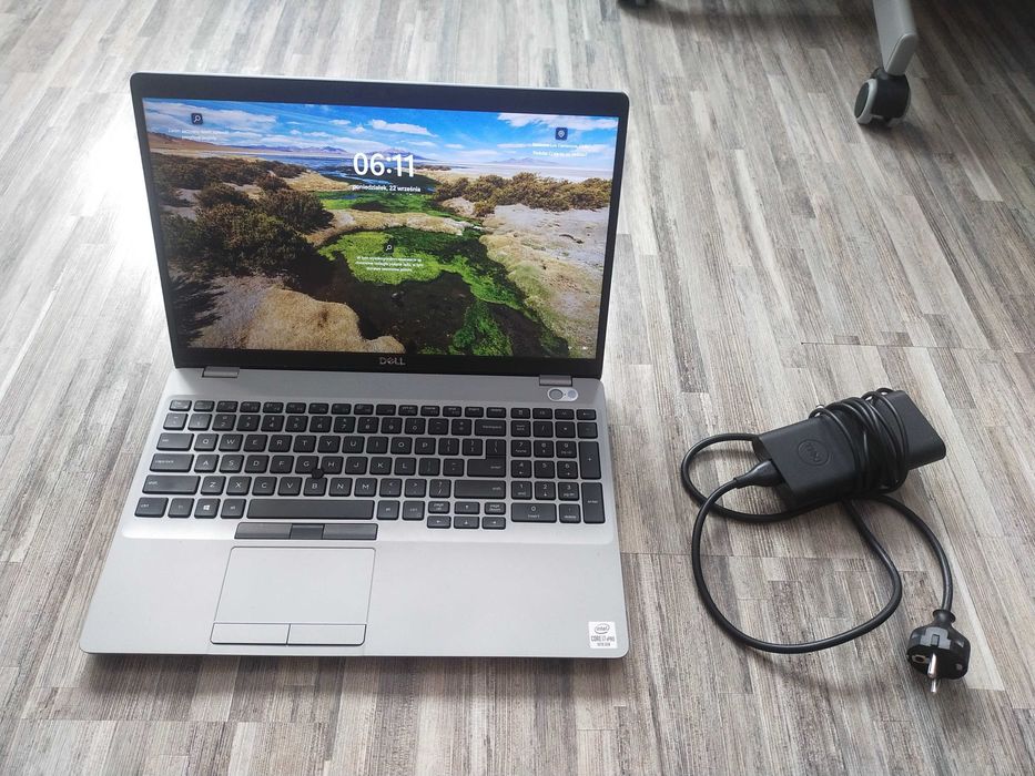 Laptop Dell Latitude 5511 - Windows 11 Pro