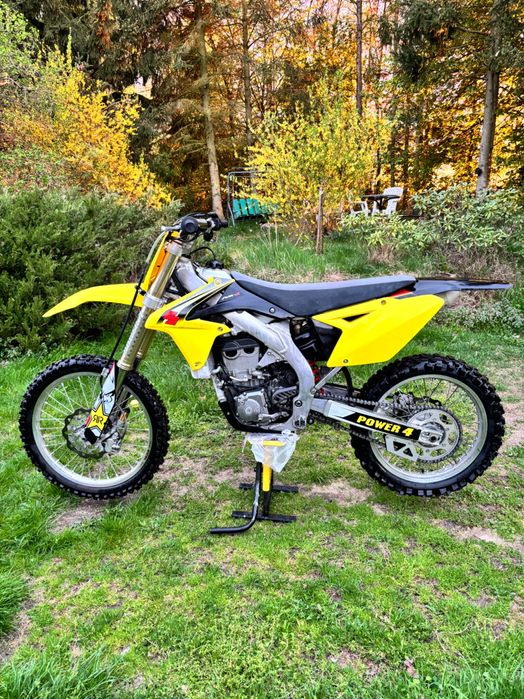 Suzuki Rmz super stan