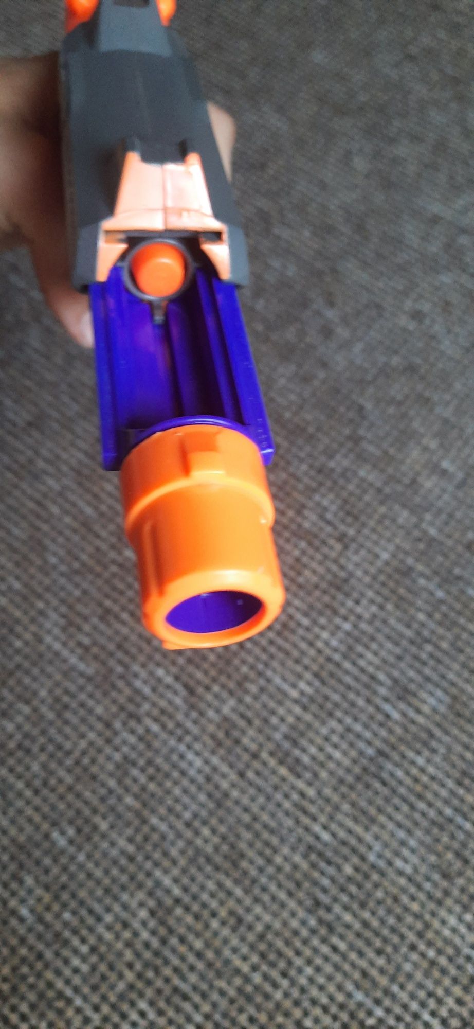 Pistolet nerf   .