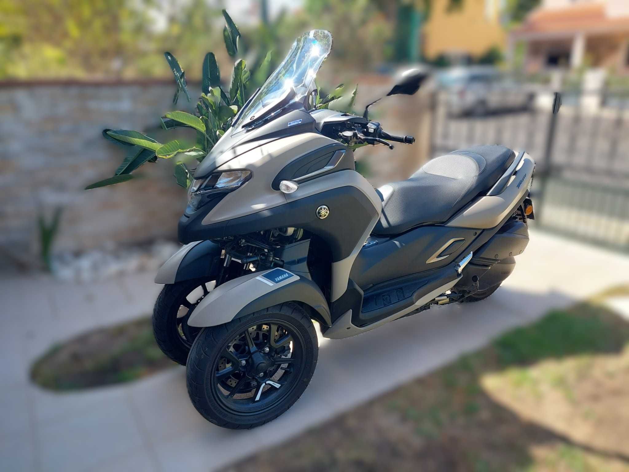 Scooter YAMAHA Tricity 300,   2022,  3200km