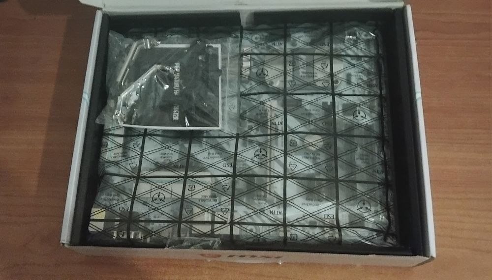 MSI Motherboard Tomahawk Arctic B350