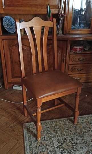 Mesa e 4 cadeiras, cerejeira.