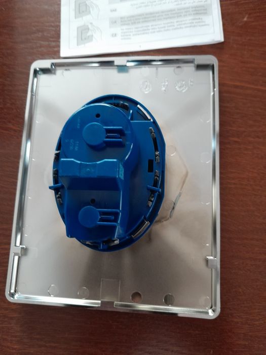 Srebrny przycisk Grohe spłuczki do ubikacji podwieszanej