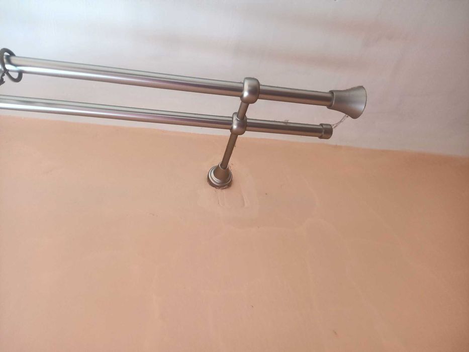 karnisz  używany podwójny  ze stali nierdzewnej