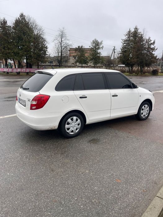 Skoda Fabia 1.4 в хорошем состоянии