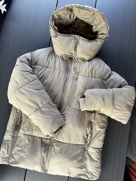 Куртка пуффер від Zara