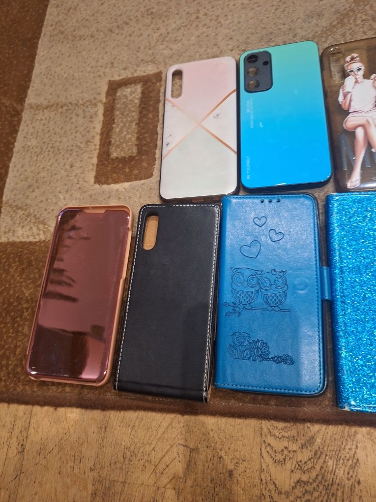Etui samsung i30s i 3 szkła hartowane