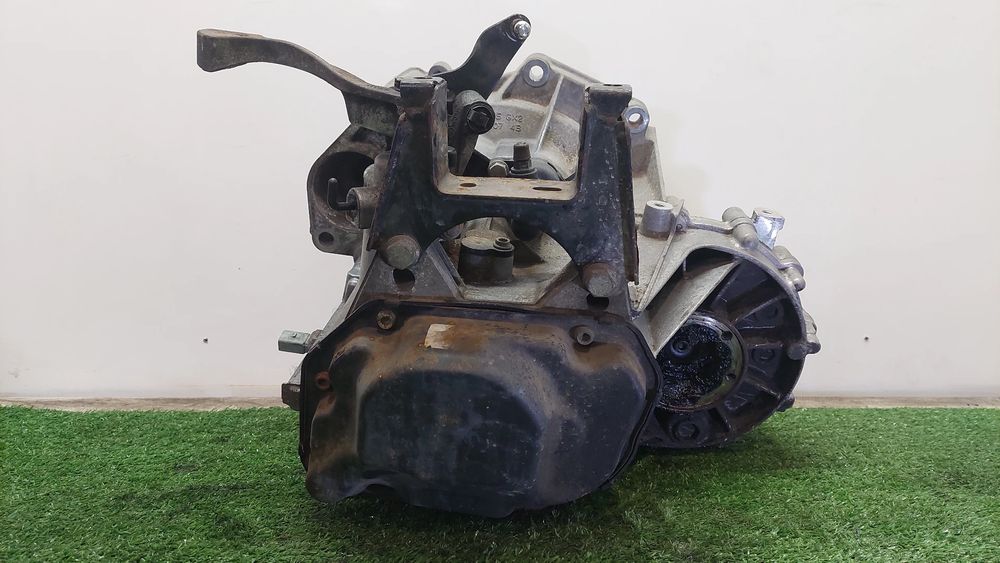 Caixa de velocidades manual VOLKSWAGEN Polo (9N)