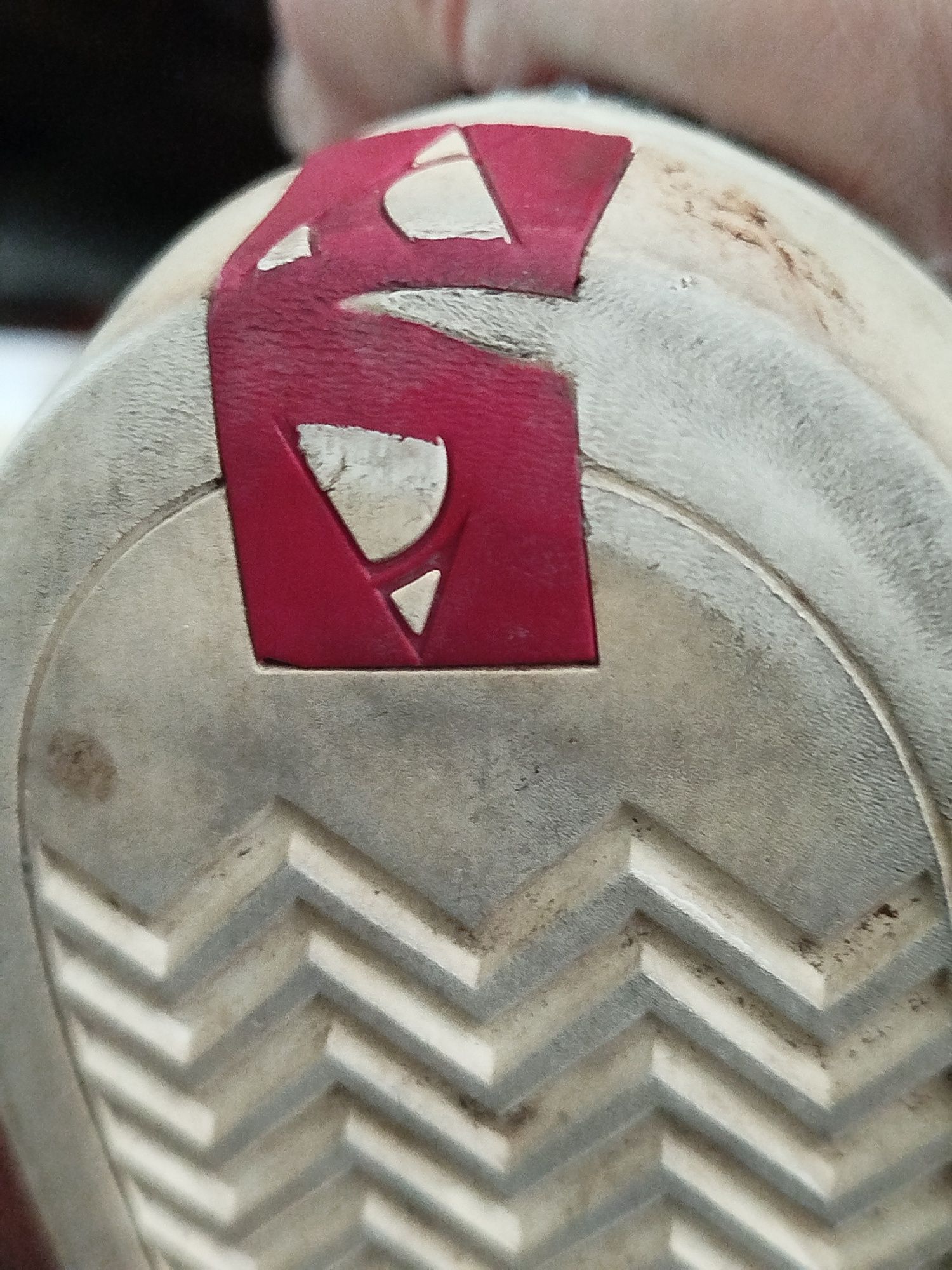 Buty  Skechers białe damskie 39