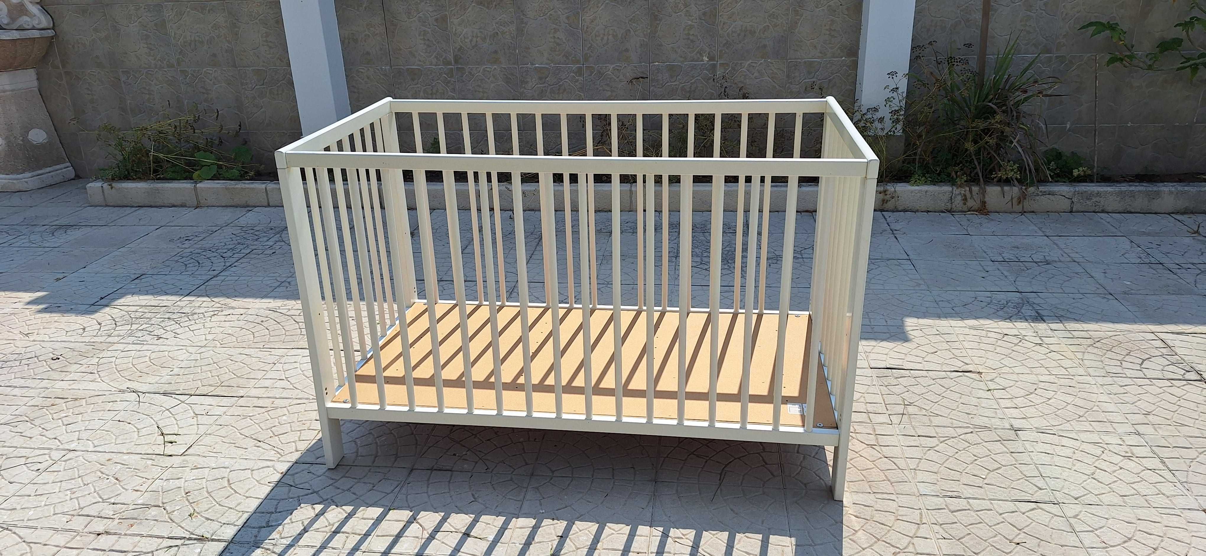 Berço IKEA GULLIVER 120cm x 60 cm + Colchão VYSSA + Barra VIKARE
