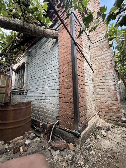 Усиление фундамента, стяжка дома , ремонт трещин