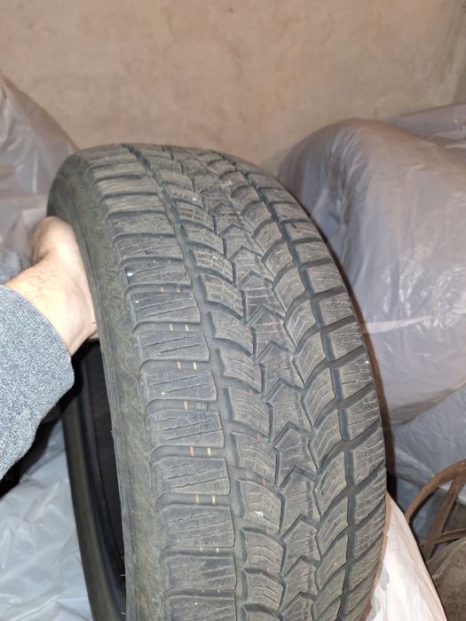 Комплект зимової резини 205/55 R16