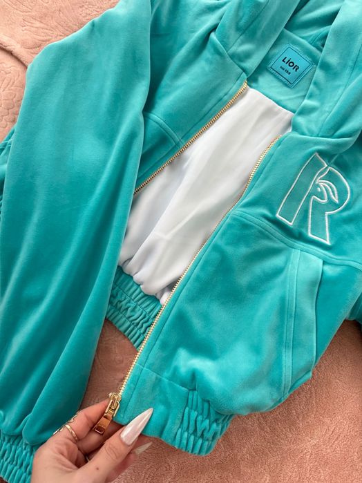 Костюм бренду LIOR