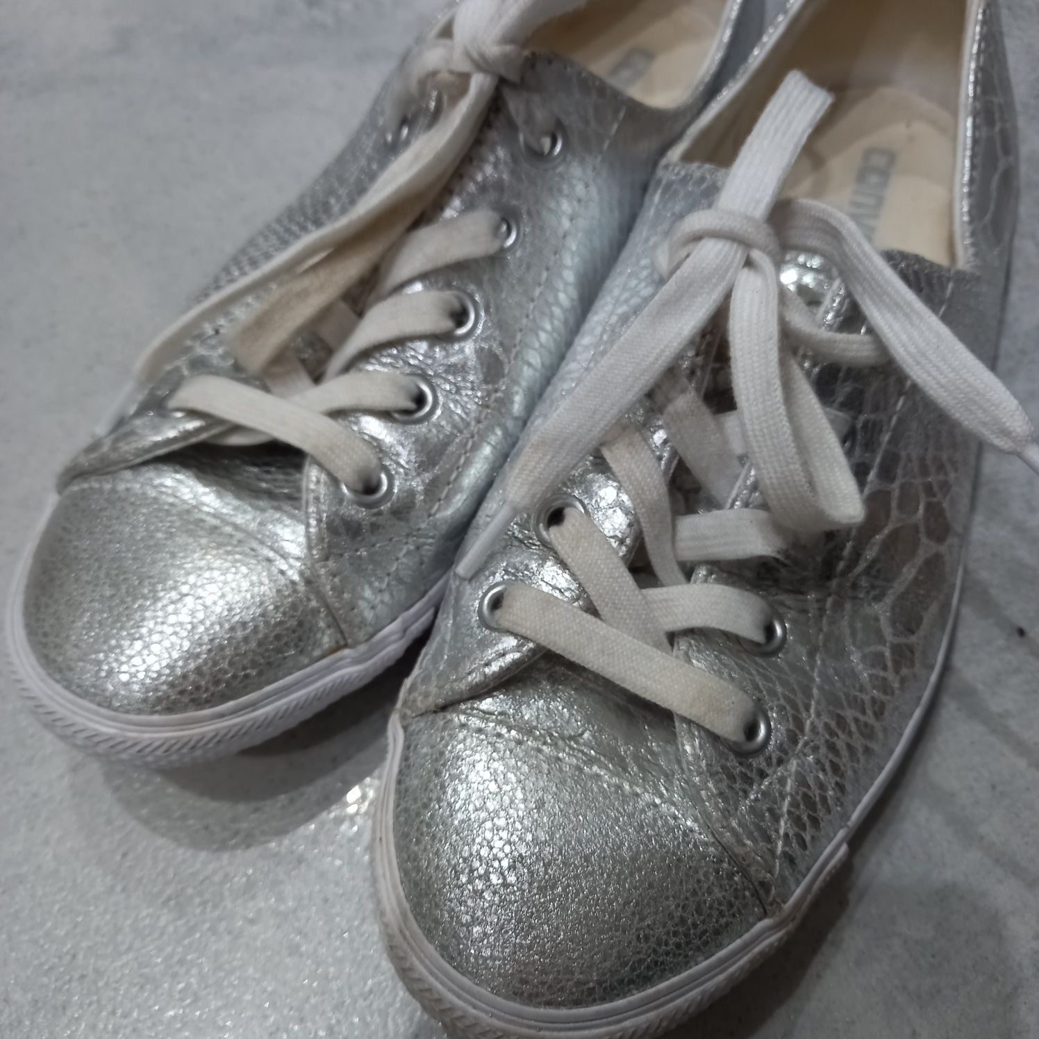 Buty trampki srebrne Converse r.38