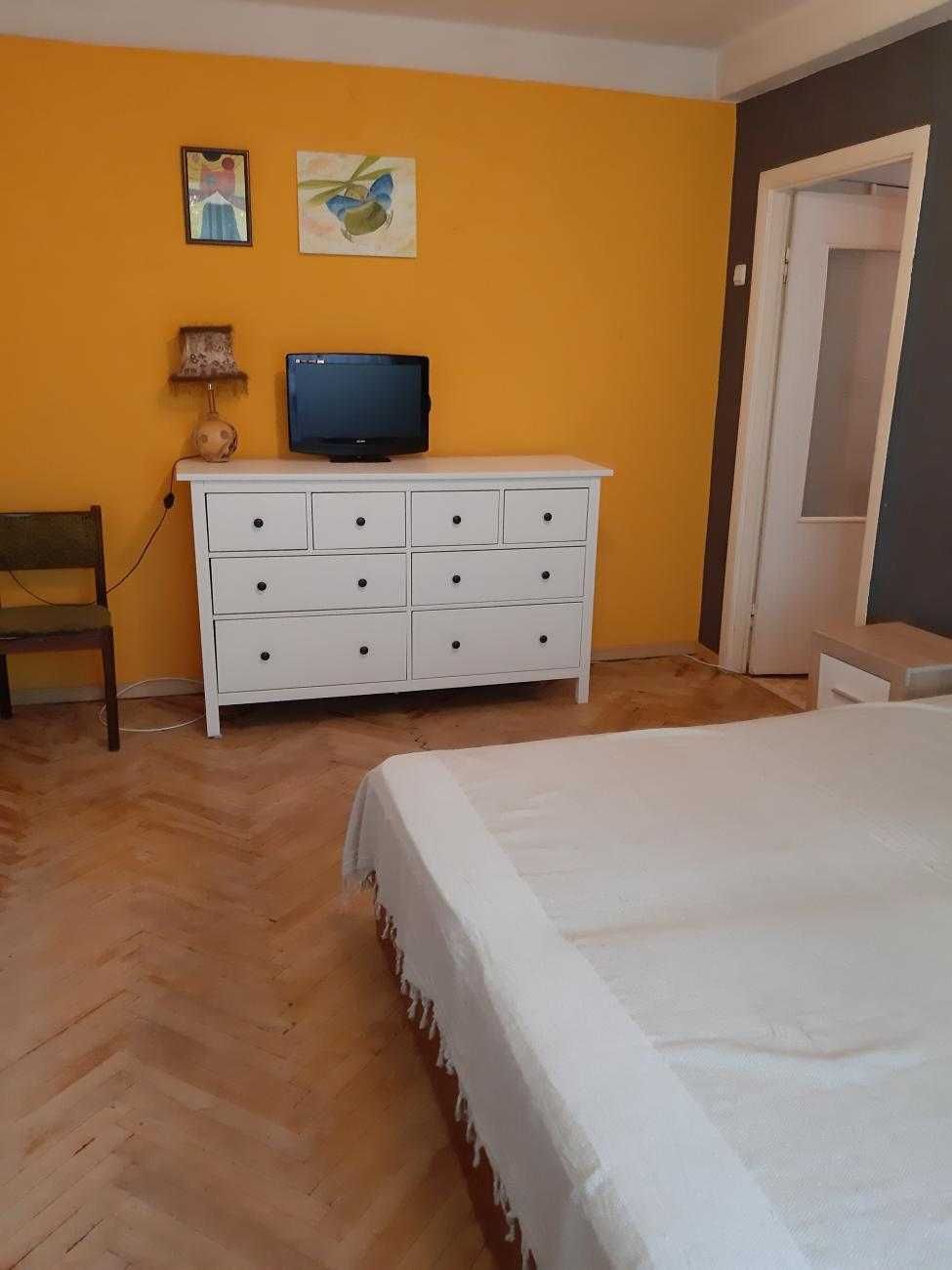 Продам 2 кім квартиру в центрі Протасів Яр