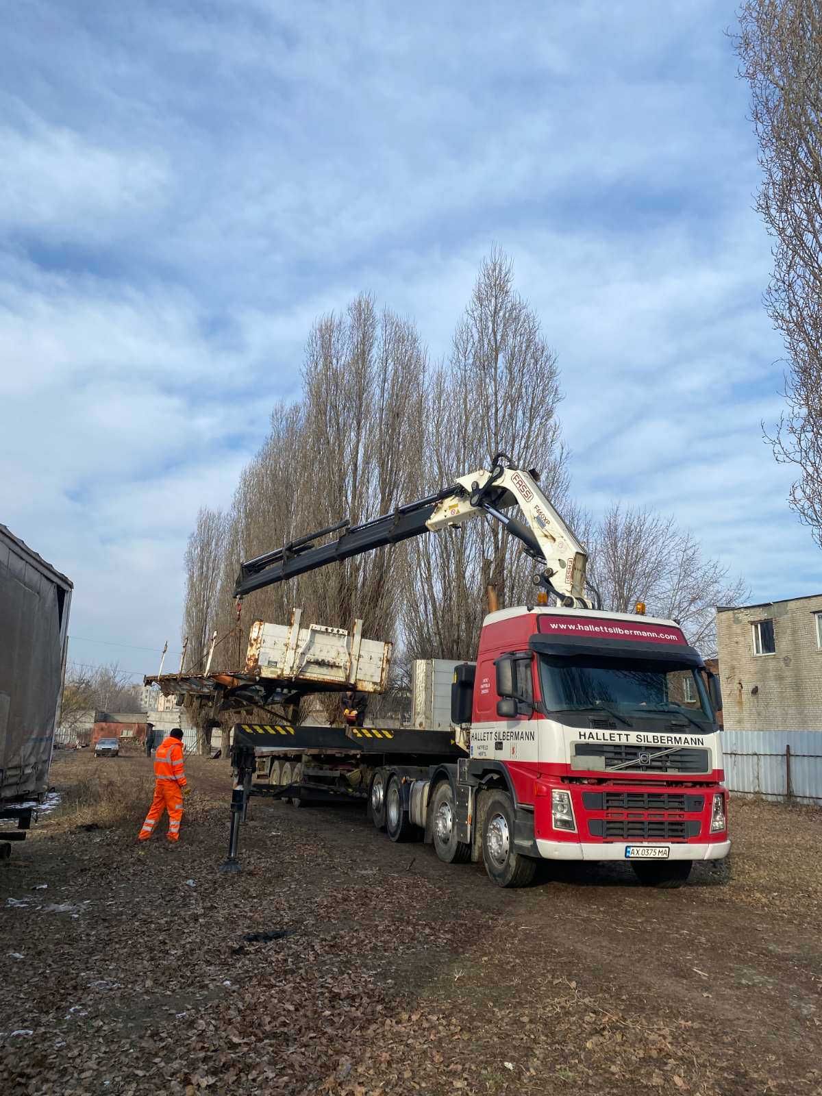 Volvo FM 440, 2008 р. з маніпулятором FASSI, зусиллям 66 т/м