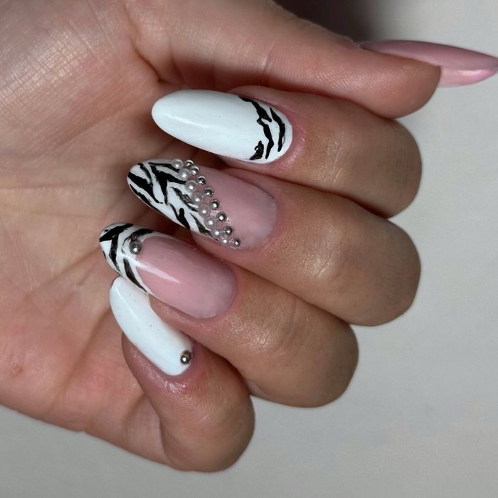 Manicure hybrydowy,przedluzanie paznokci