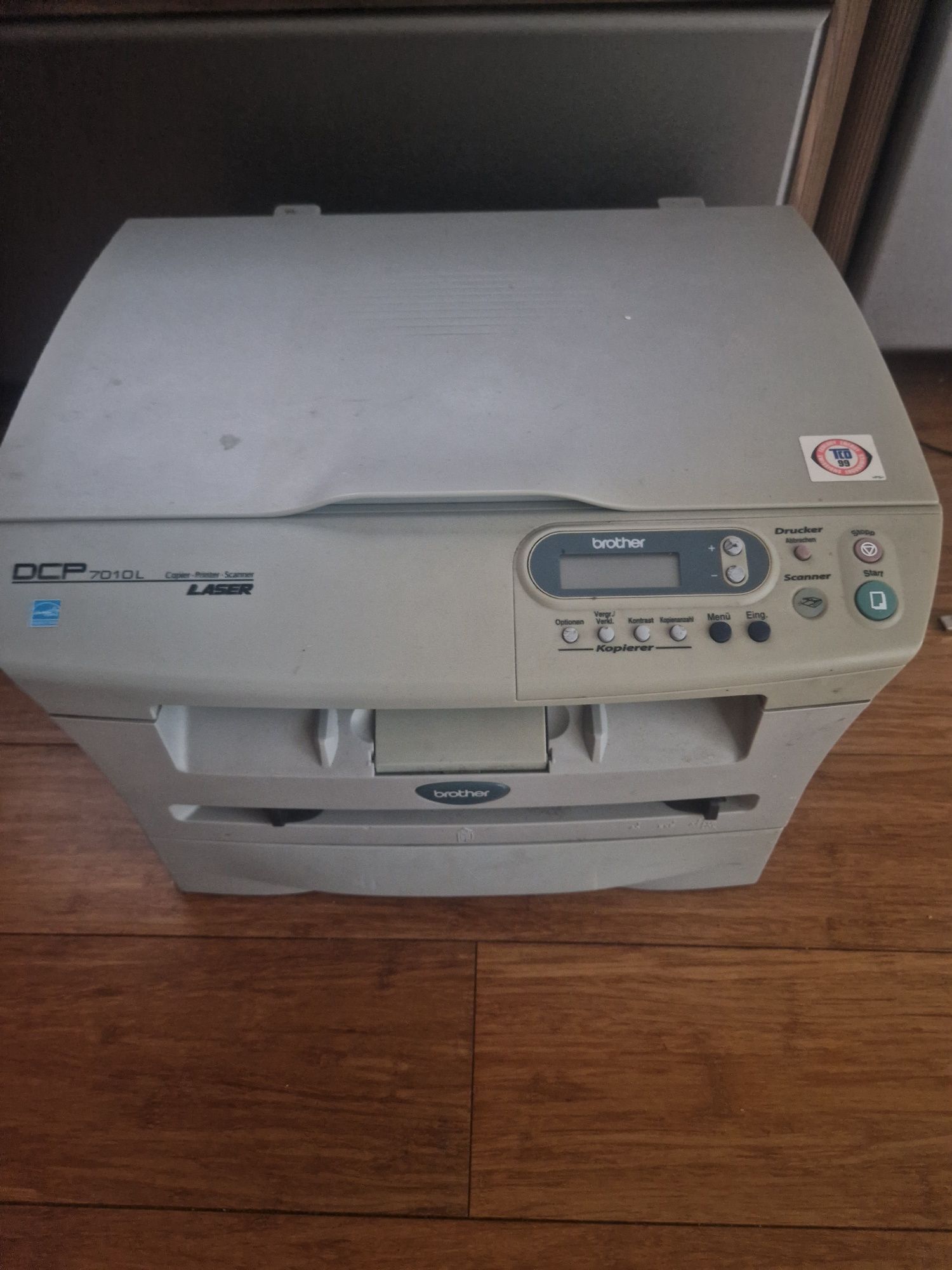 Drukarka dcp 7010l