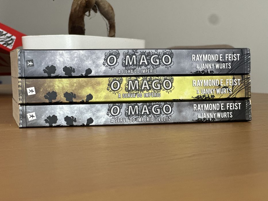 Livros da Colecção “O Mago”