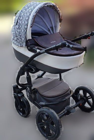 Babyactive Exclusive 4in1 (z bazą ISOFIX)