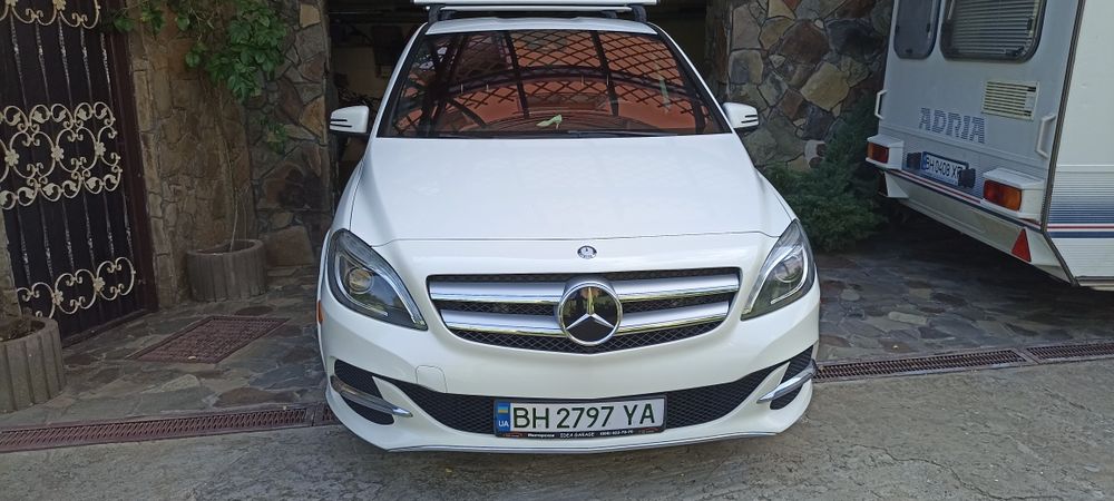 Продам Мерседес В класс электро