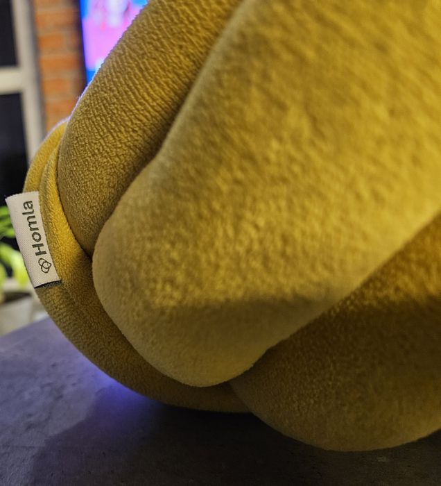 Poduszka supeł musztardowa SOLMI NEW 27 cm HOMLA Home & You Jysk