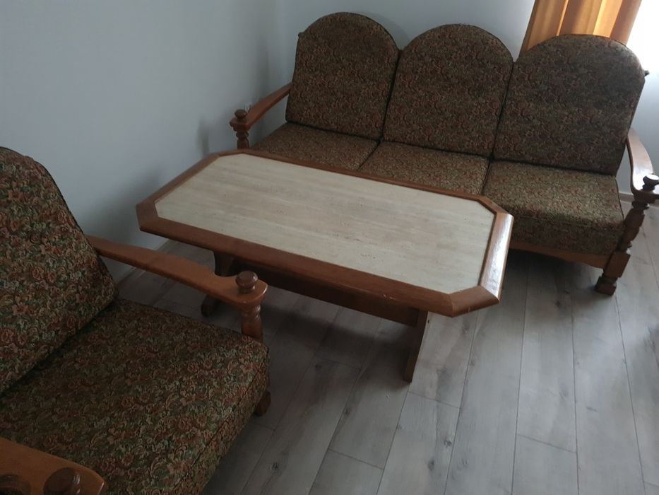 Zestaw mebli salonowych, zamienie za…