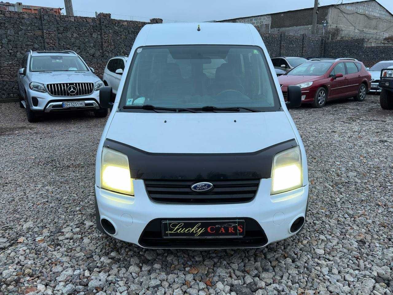 Авто Ford Transit Connect 2012