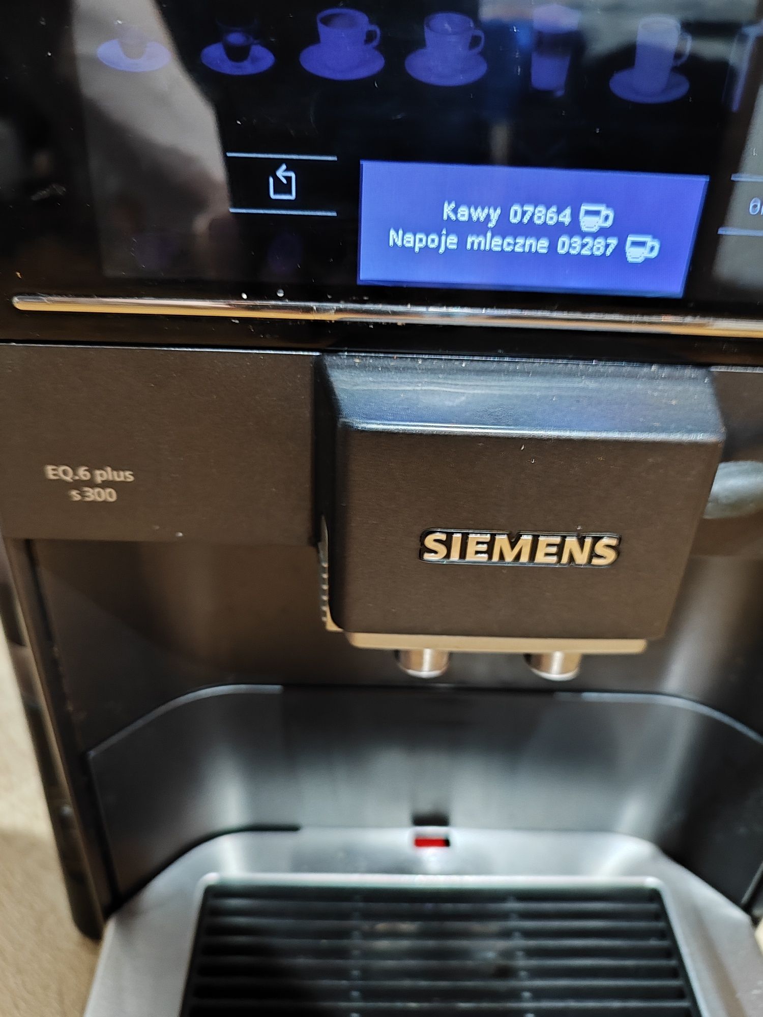 Ekspres do kawy Siemens eq 6 plus s300
