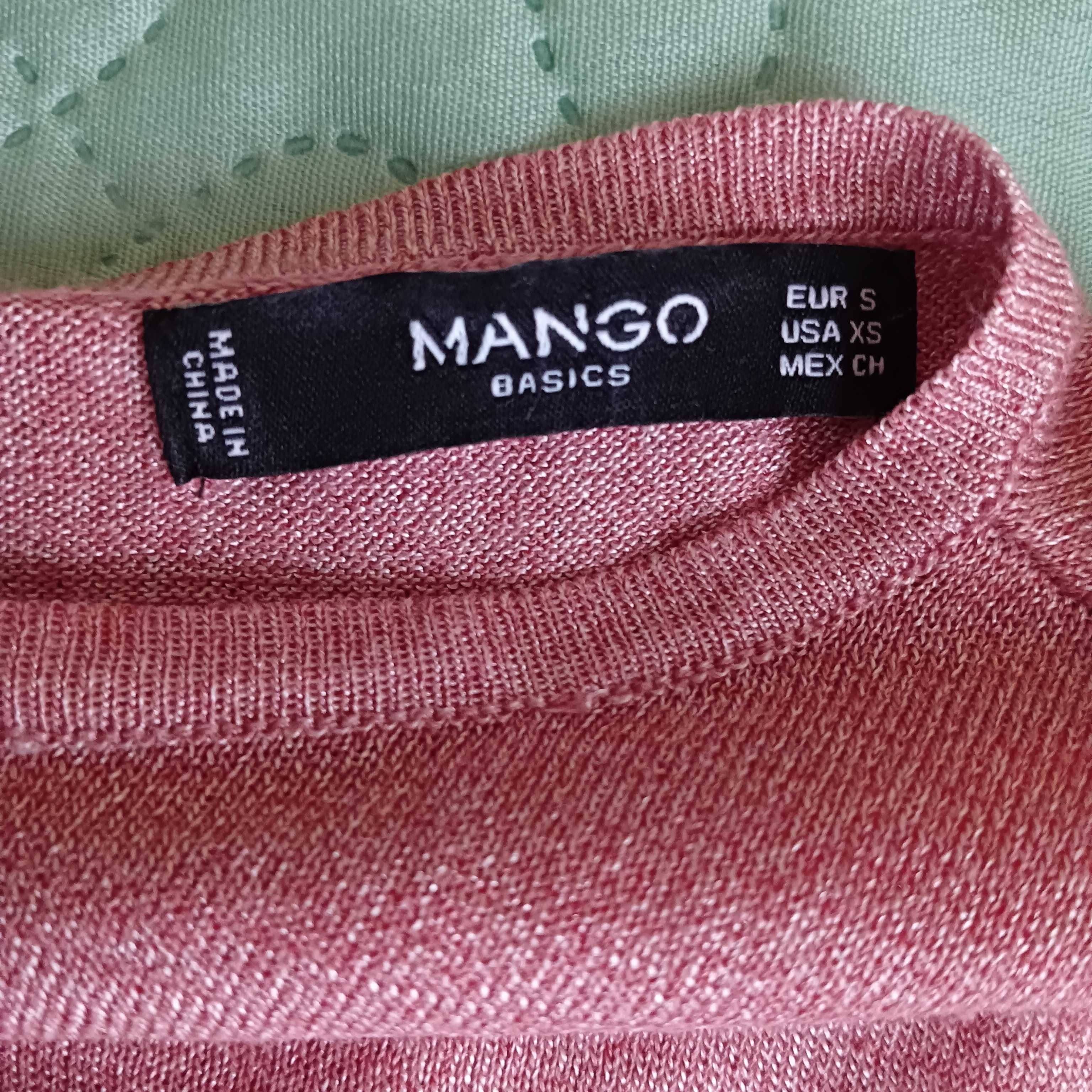 Damski sweterek firmy Mango.