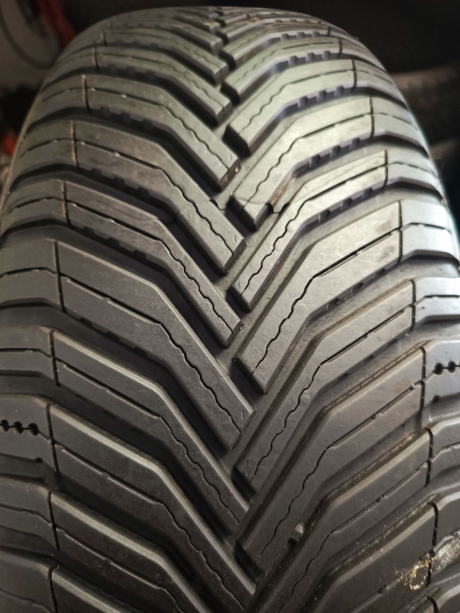 Sprzedam oponę pojedynczą 205/55 r16 Michelin