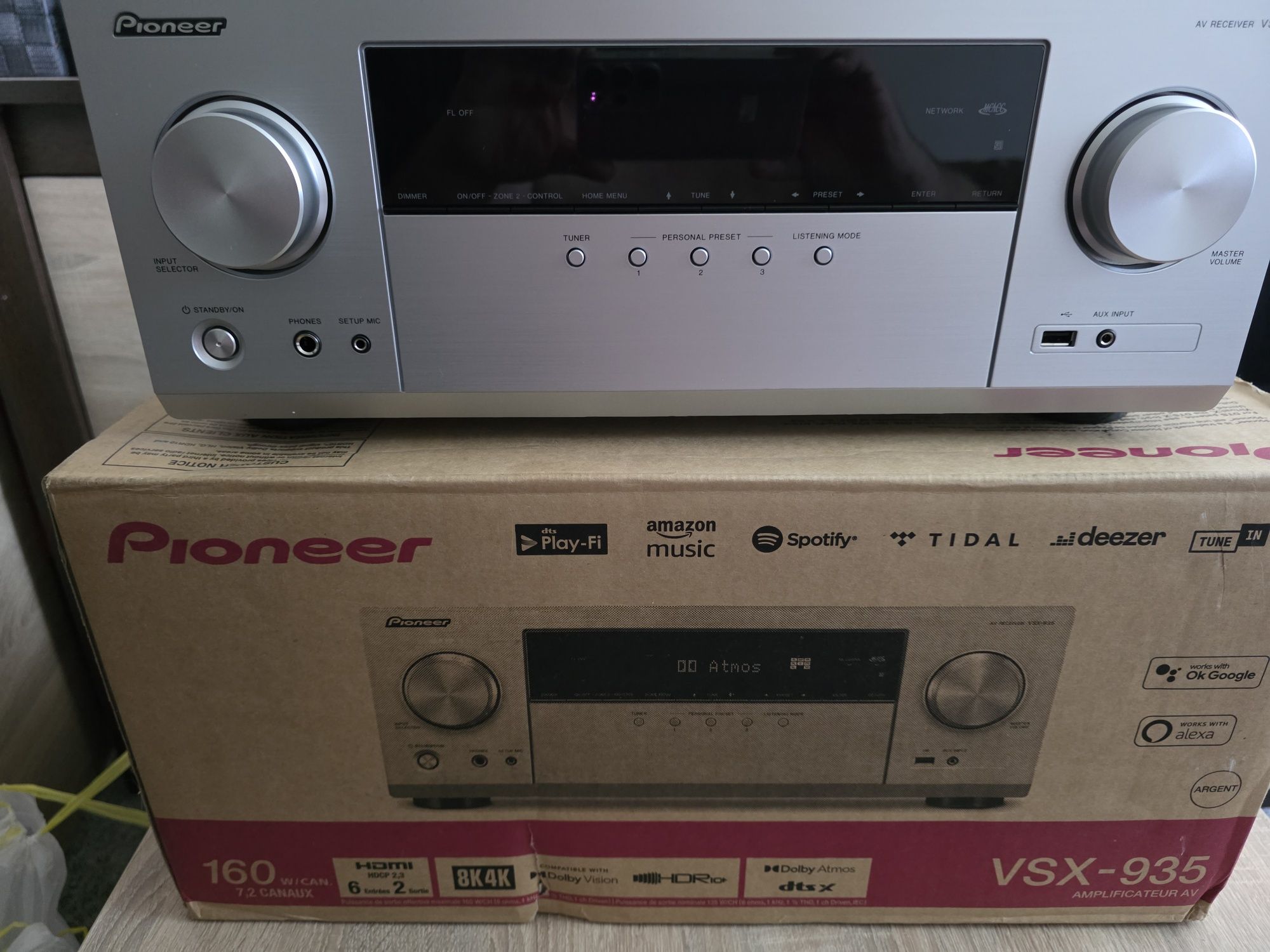 Amplituner Pioneer VSX-935