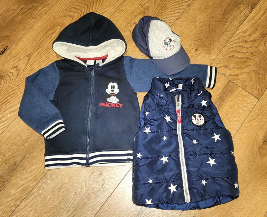 Bluza kamizelka czapka z daszkiem oraz czapka zimowa H&M Myszka Mickey