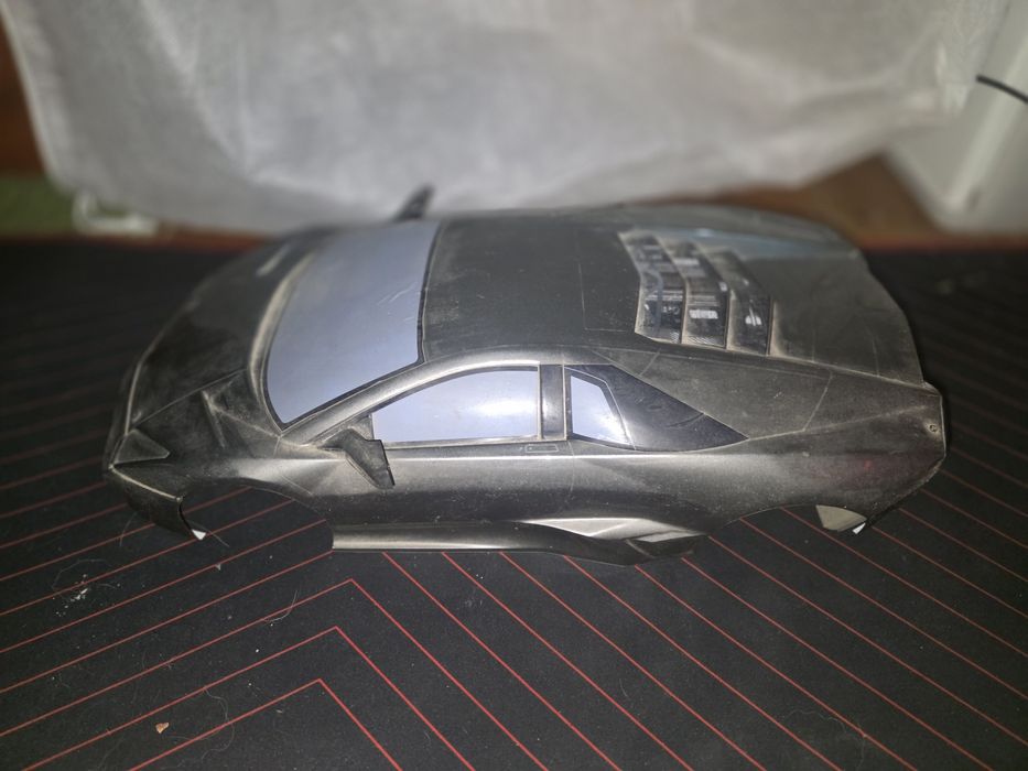 vendo carro telecomandado a gasolina