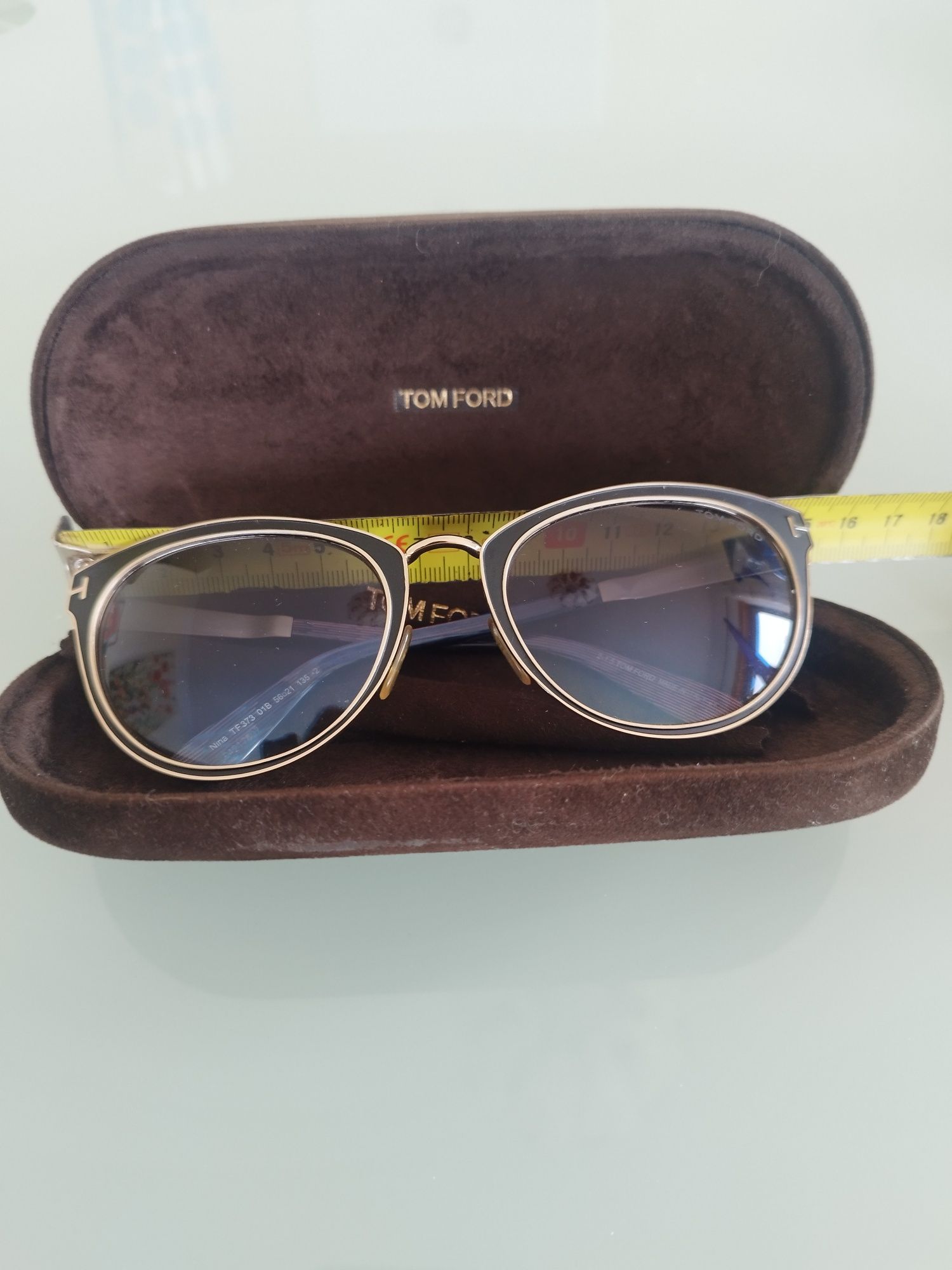 Lindos óculos de sol Tom Ford estdo muito bom. Modelos Nina