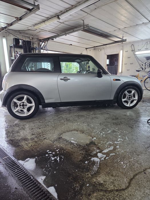Mini Cooper 1.6 116koni 03r Klimatyzacja