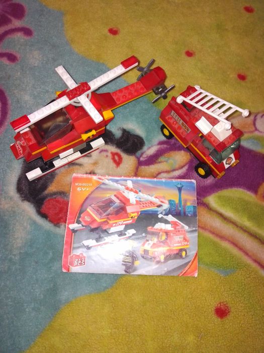 Конструктор лего поліція, пожежники, кран