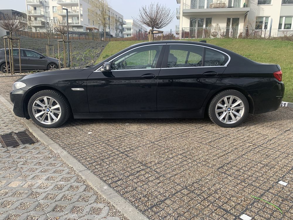 BMW 5 F10 2.0D 184 km 2012 rok zadbany egzeplarz