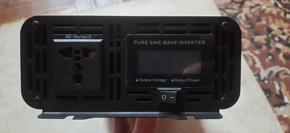 Инвертор EAFC 5000W чистый синус.